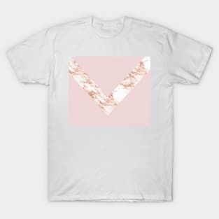 Queen pink - rose gold chevron T-Shirt